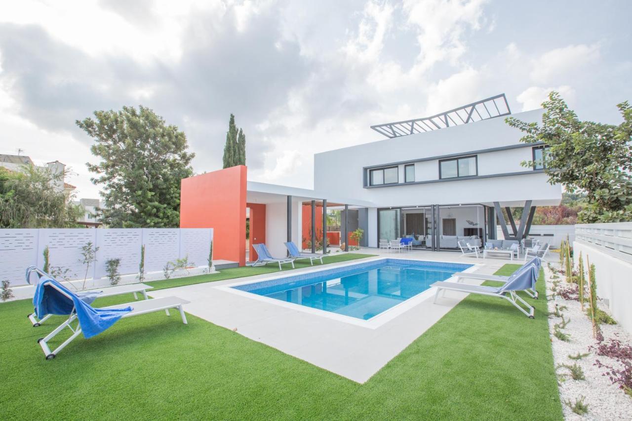 פרוטאראס Colour Residences מראה חיצוני תמונה